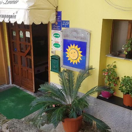 Locanda Dalla Compagnia Ριοματζόρε Εξωτερικό φωτογραφία